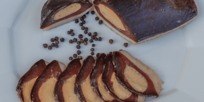 magret-de-canard-seche_fourre_foie_gras